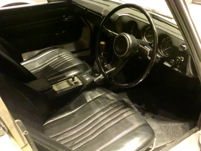 ダットサンフェアレディ