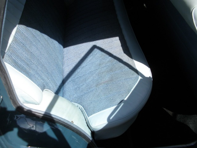 �㕔���ȃV�[�g��Ԃł��B