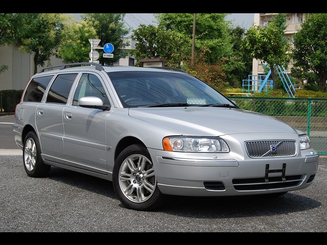 ボルボ V70 