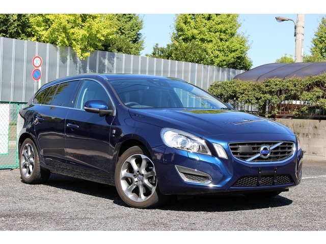 ボルボ V60 