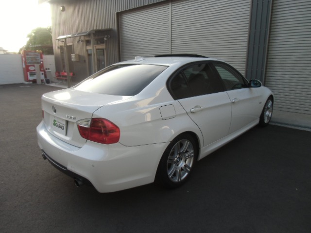 ���Ђɂă{�f�B�R�[�e�B���O�A�E�C���h�E�t�B�����{�H����܂�