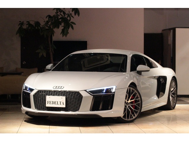 R8V10 5.2 FSI クワトロ 4WD