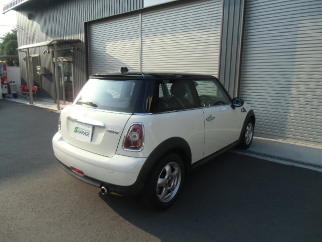 ���ЂɂāA�{�f�B�R�[�e�B���O�A�E�C���h�E�t�B�����{�H����܂�