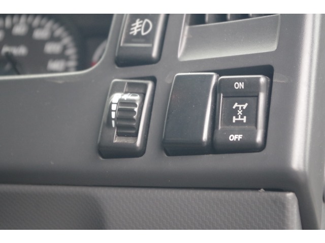 4WD�X�C�b�`