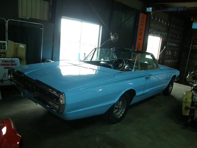 サンダーバード