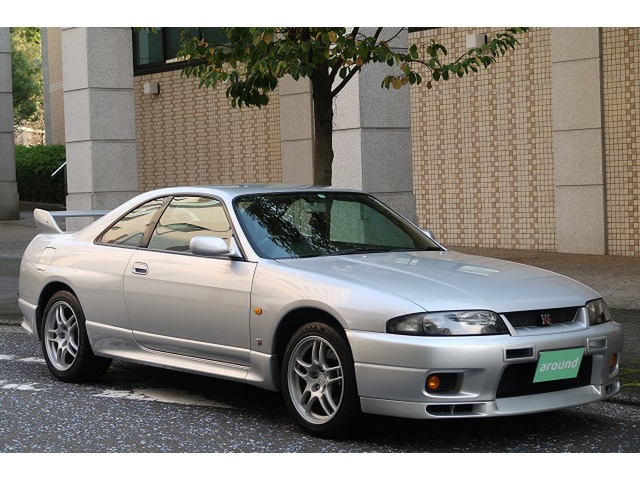 価格 Com 日産 スカイラインgt Rの中古車 中古車価格 相場情報