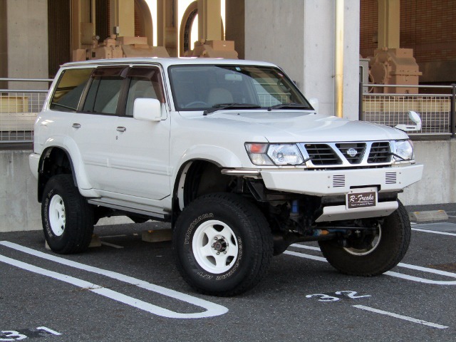 日産 サファリ 4 5 グランロードリミテッド 4wd 179 0万円 平成10年 1998年 埼玉県 中古車 価格 Com