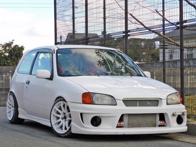 トヨタ スターレット 1 3 グランツァv 110 0万円 平成10年 1998年 福岡県 中古車 価格 Com