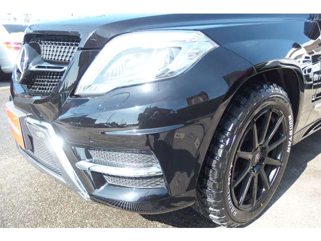 ☆GLK300 フロントバンパー 色無し 新品☆ ☆GLK300 フロントバンパー 色無し 新品☆