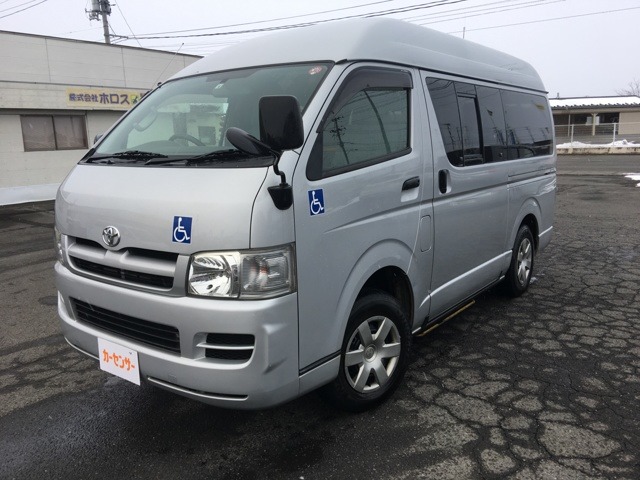 トヨタ ハイエースバン 4wd 車いす移動車 58 0万円 平成17年 05年 宮城県 中古車 価格 Com