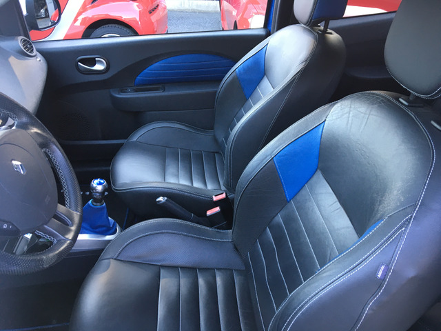 �݌Ɏ��q�͓X���ȊO�ɂ����ꂽ�ꏊ�ɂĕۊǂ��Ă���ꍇ���������܂��B�܂������H�����H��ɂ���ꍇ���������܂��B�����X�̍ۂɂ͈�x���d�b�ɂĂ��₢���킹���������B