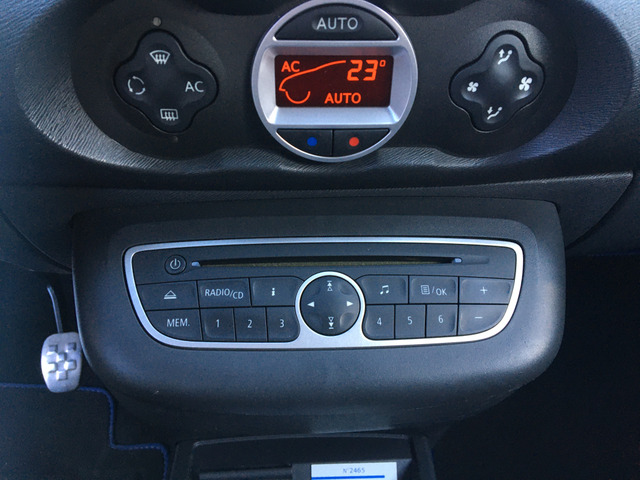 �������i���[���́w �[�ԑO���񂵂�p�b�N �x�����p�ӂ��Ă���܂��B