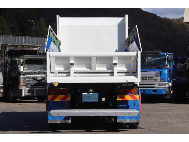 スーパーグレート