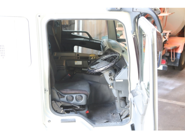 スーパーグレート