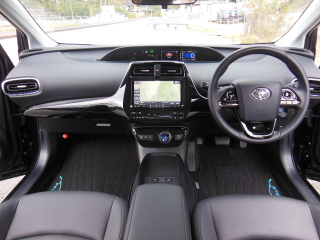 プリウス1.8 S ツーリングセレクション