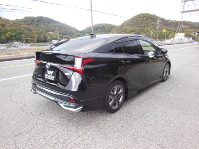 プリウス1.8 S ツーリングセレクション