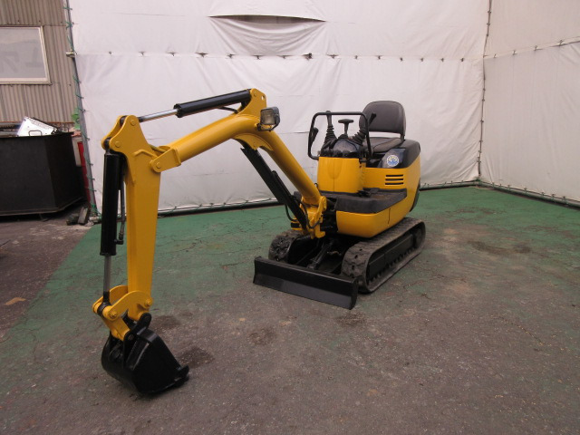 コマツ油圧ショベル