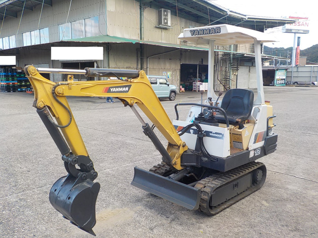 ヤンマーミニショベル