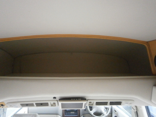 �o���N�����ɏ������[�X�y�[�X����A�Q�ܓ������[�\