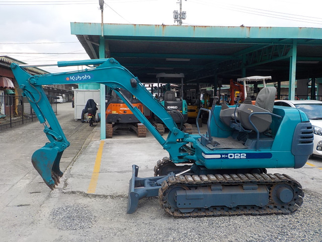 クボタミニバックホー