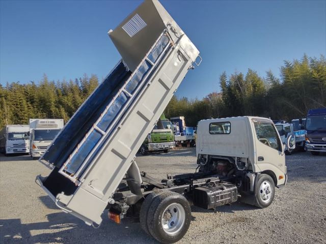 �p���[�X�e�A�����O