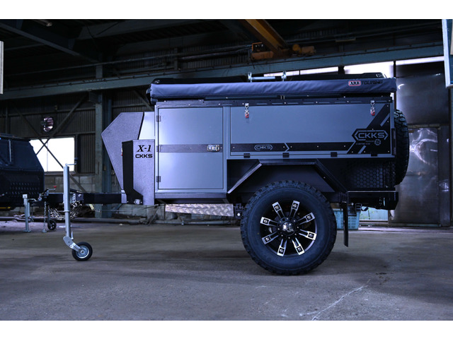TKKXキャンピングトレーラー