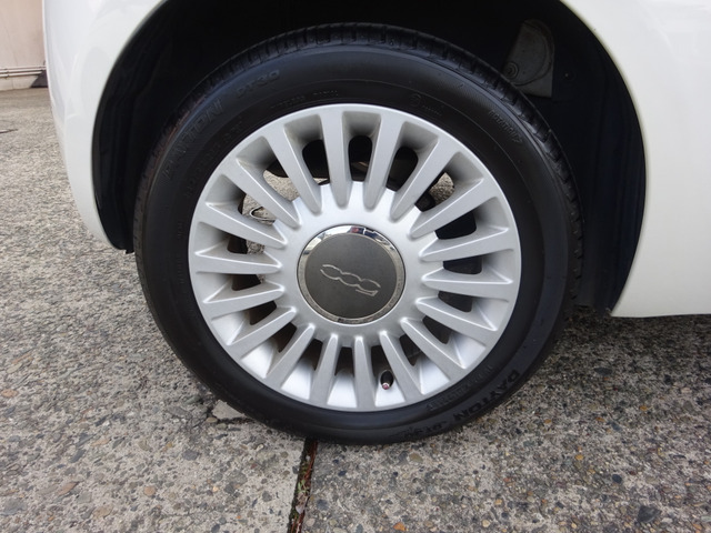 ���X��JR�g���Éw����k��5���A���F�̊ŔɐԂ̃��S���ڈ�ł�!