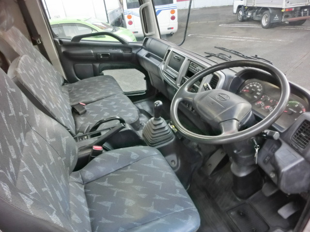 �����͔N���������L�Y�A�����ꂠ��܂��B �n���h���C�ꏭ���L��B �x�b�h�X�y�[�X�����B �V�䔖����L��B �^�V�[�g��C���L��B