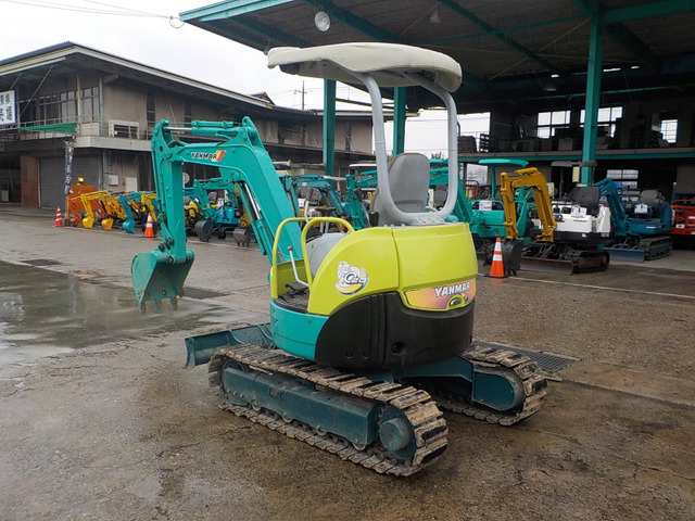 ヤンマーミニショベル