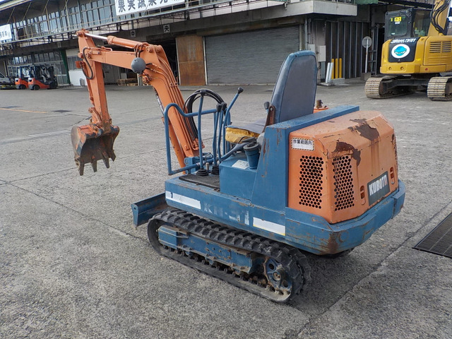 クボタミニバックホー