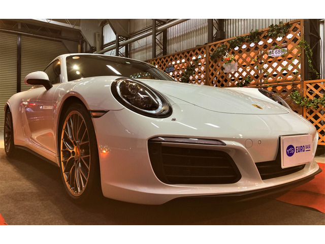 911カレラ4S PDK 4WD