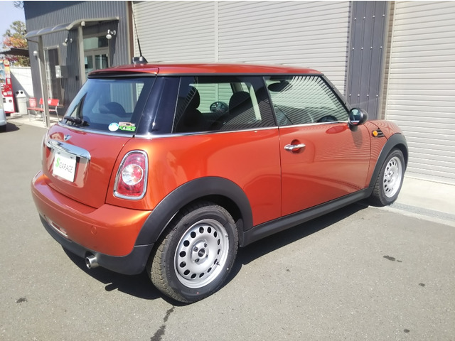 ���ЂɂāA�{�f�B�R�[�e�B���O�A�E�C���h�E�t�B�����{�H����܂�