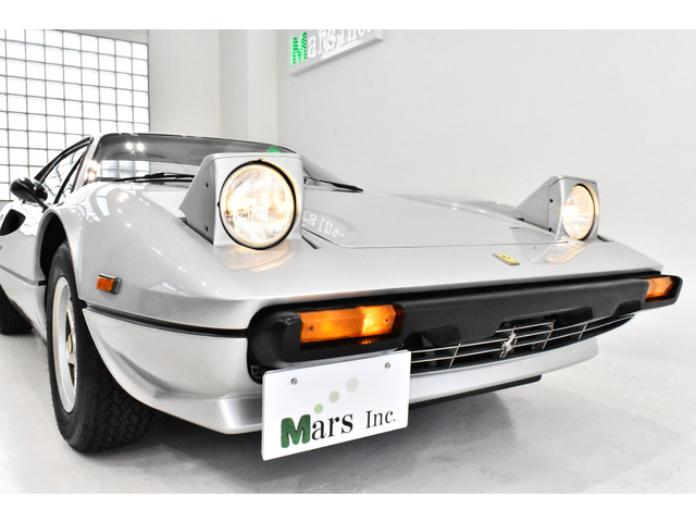 フェラーリ 308 GTB コーンズ正規車クラシケ認定5速MT記録簿