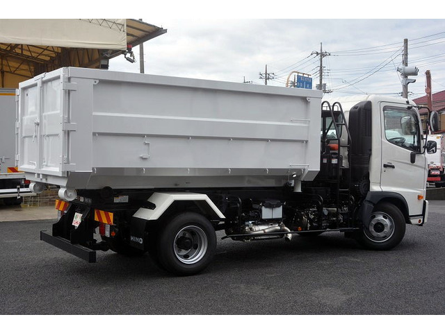 �o���E�g���b�N���A���݌�200��ȏ�!!���Ђ�HP�����񂲗����������Bhttp://www.vantruck.co.jp/index.htm
