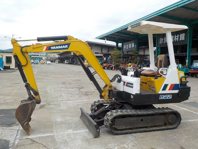 ヤンマーミニショベル