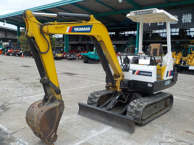 ヤンマーミニショベル