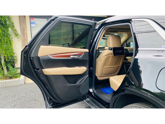 �^�]�ȑ��㕔���h�A