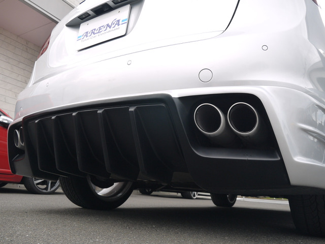 ���A�f�B�t���[�U�[