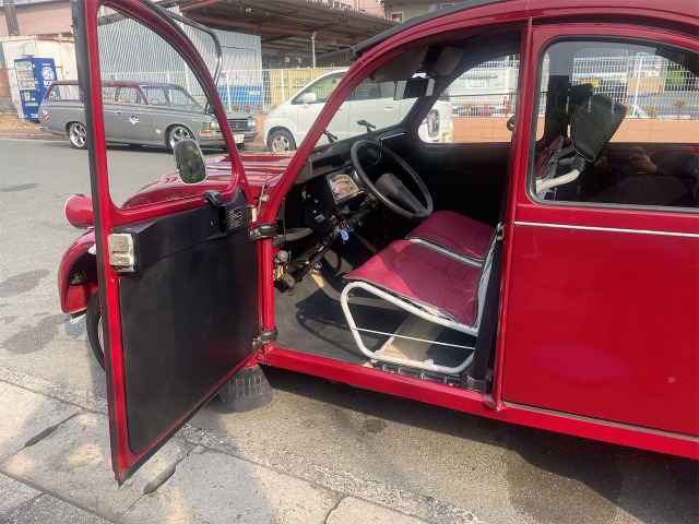 シトロエン 2CV チャールストン 220.0万円 平成2年(1990年) 静岡 シトロエン 2CV チャールストン 220.0万円 平成2年(1990年) 静岡