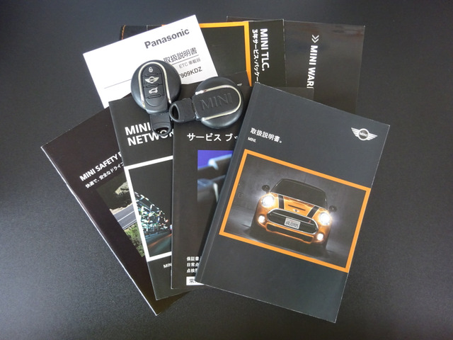 ���Ђ̍݌ɂ͊�{�S�ԁA1�N�ۏ؂����Ă���܂��̂ł����S���Ă���蒸���܂��B