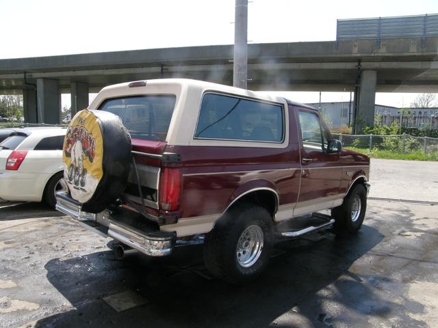 ブロンコエディーバウアー