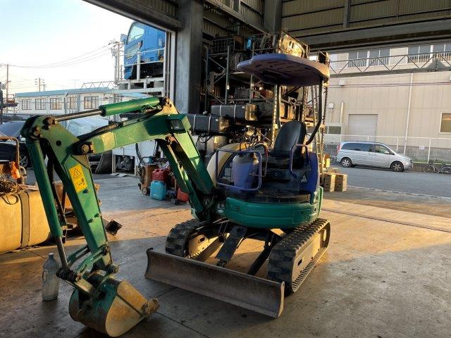 コマツ油圧ショベル