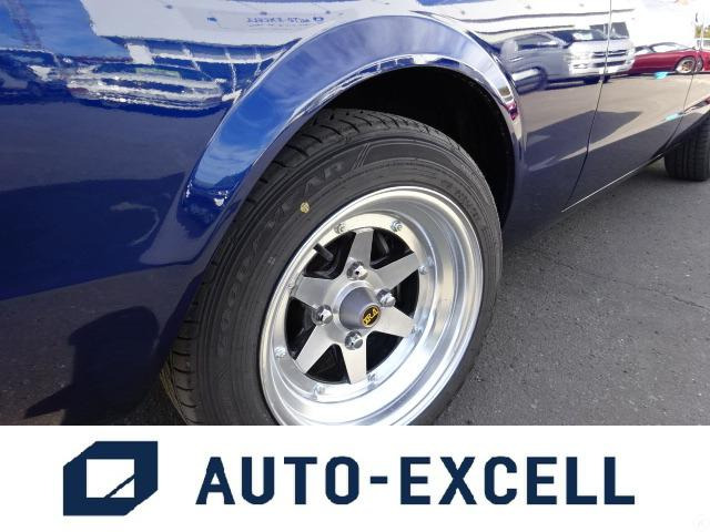 �����������V����