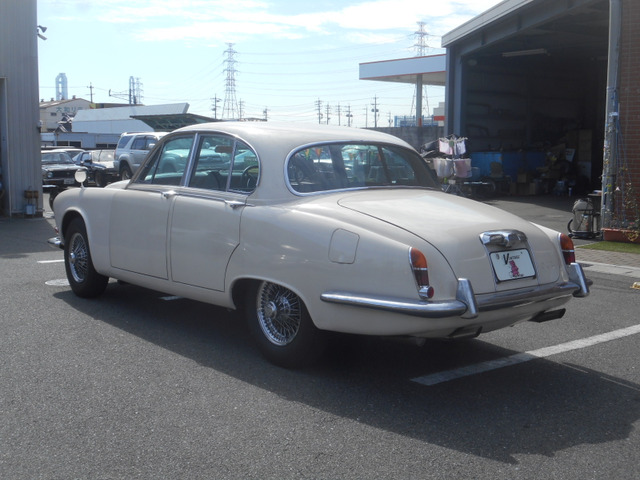 ジャガー /その他 ジャガー 現状販売車両 420 ディーラー車 応談 ジャガー /その他 ジャガー 現状販売車両 420 ディーラー車 応談