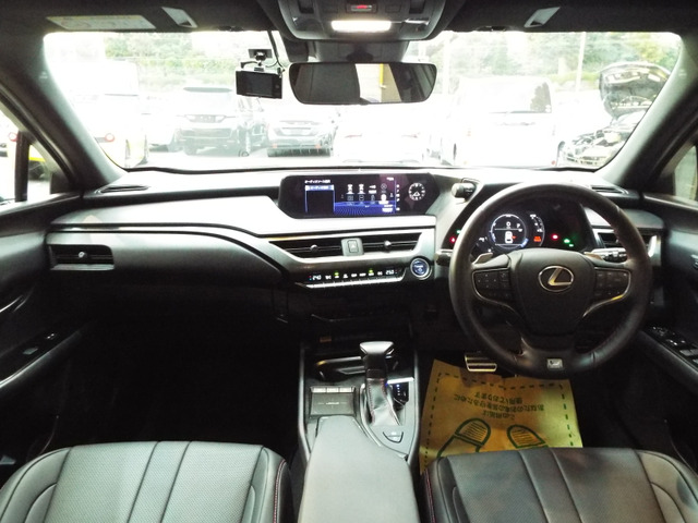 UX250h Fスポーツ