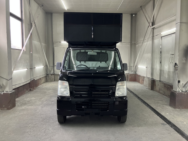 �[�ԑO�_���ł́A�G���W�����͂��ߑ����⑕���i�̓_�����X�^�b�t�����J�ɂ�点�Ē����܂��̂ň��S���ăJ�[���C�t�𑗂鎖���ł��܂�!