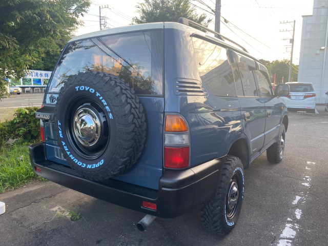 ランドクルーザープラド3.0 TX ディーゼル 4WD