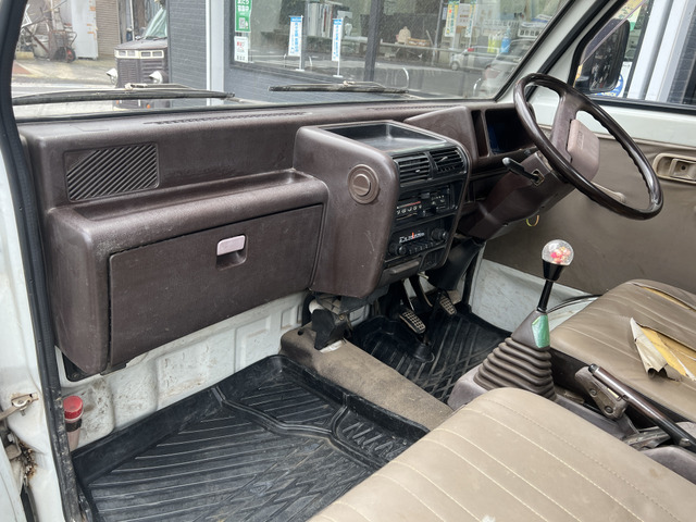 ���ڂ����X��������q�l�ɂ��A�ʐ^�⓮��Ȃǂŏڍׂ�������ł��܂��B���C�y�ɂ��₢���킹���������B