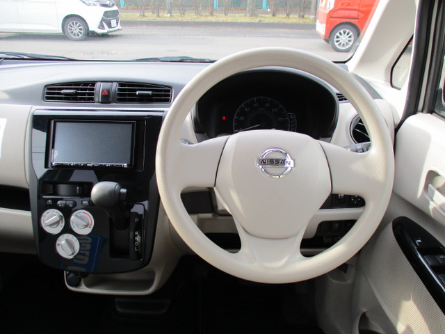 ★握りやすいステアリング★