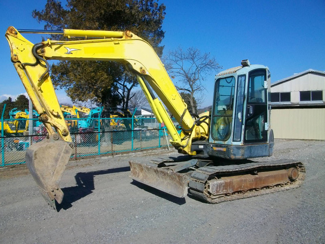ヤンマー油圧ショベル